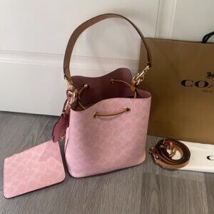 Coach Rowan Bucket Bag in Signature Canvas w/ Charm